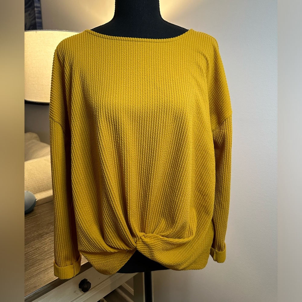 Set The Stage Ribbed Pullover - XL